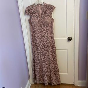 Eliza J Illusion Lace Neck Cap Sleeve V-Neck Mermaid Gown